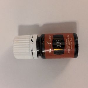 New Sealed Young Living Clove 5ml Essential Oils